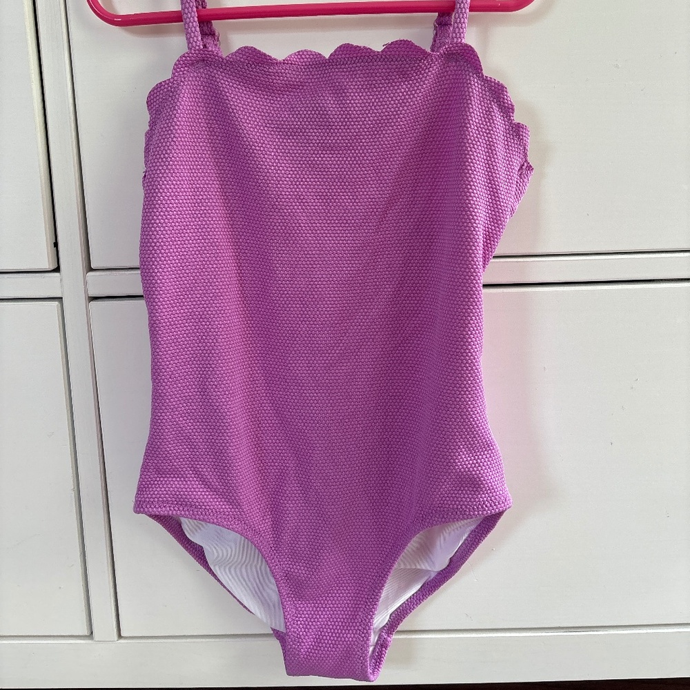 Old Navy NWOT Girls Scallop Trim Purple One Piece Swimsuit Size M/8